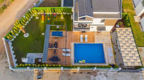 Fethiyede Denize Yak?n S�per L�ks Villa
