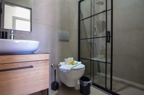 Mykonut Erna Apart Hotel