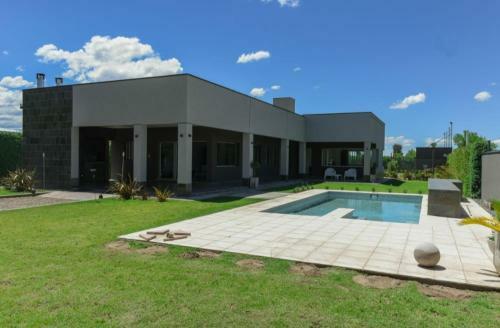 Villa Exclusiva Casa Quinta Con Piscina