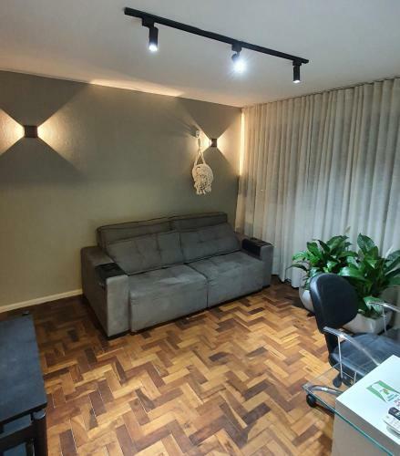 Apartamento Com Estacionamento Perto de Tudo.