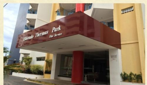 Apartamento Aconchegante,em Pr�dio Com 5 Piscinas.