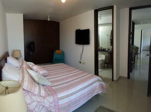 Apartamento Versalles Completo Bonito Amplio Tranquilo Piscinas