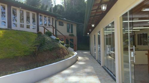 Casa Com Lareira E Lazer, Em Campos Do Jordao Sp