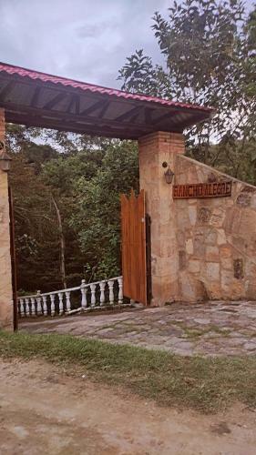 Hotel Finca Campestre Rancho Alegre