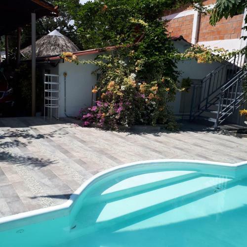 Hotel Guataqui Huiltana