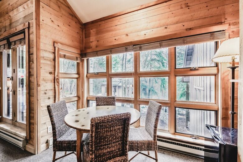 Hotel Sundance Mountain Resort
