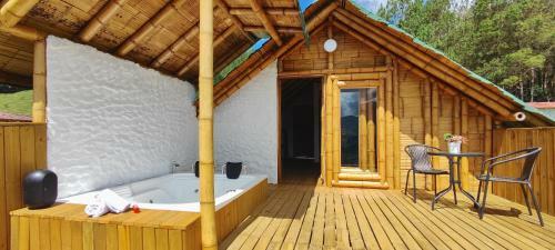 Hass Glamping Jeric�