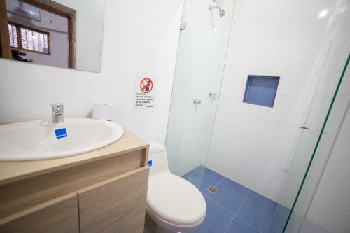 Hostal Casa Serrano - Callej�n de Don Blas Hab. Yaya