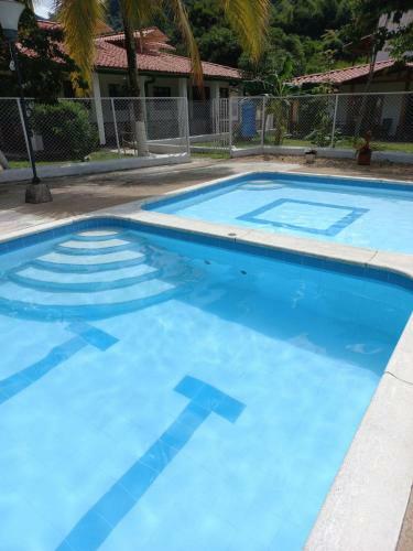 Villa En Tobia Chica !!!