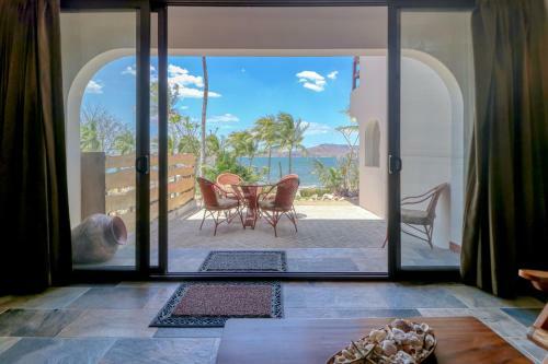 Flamingo Marina 406
