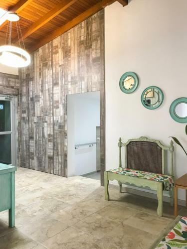Bed & Breakfast Platinum Home