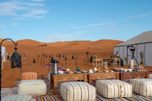 (??) Sanmao Desert Luxury Camp