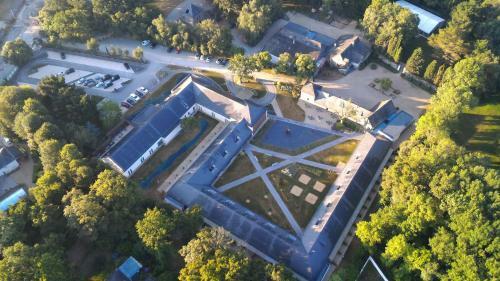 Hotel Loire & Sens