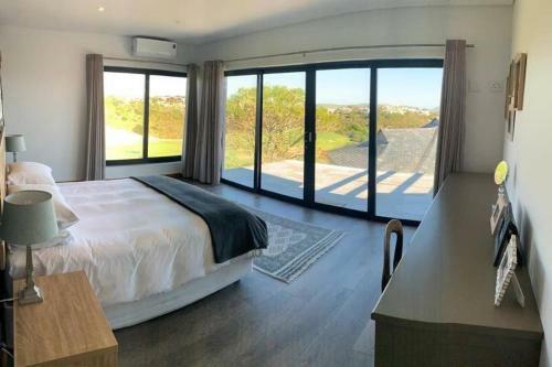 Villa Pezula Luxury Home On Golf Estate