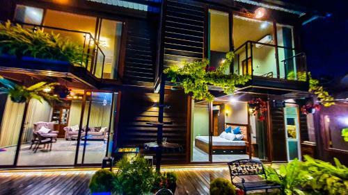Penton45 - Luxury Penthouse Apartment
