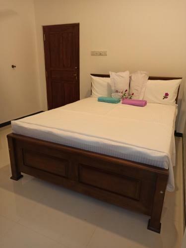 Hostal Sea And River View Mirissa