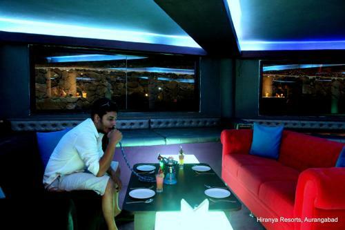 Hotel Hiranya Resorts