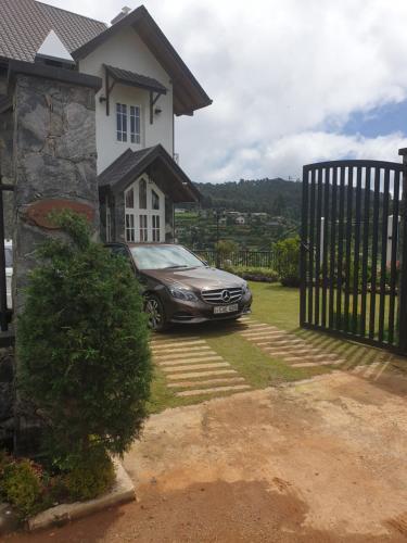 Villa Misty Heights,