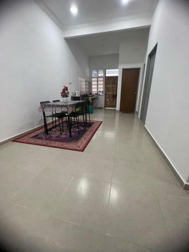 Izz Homestay