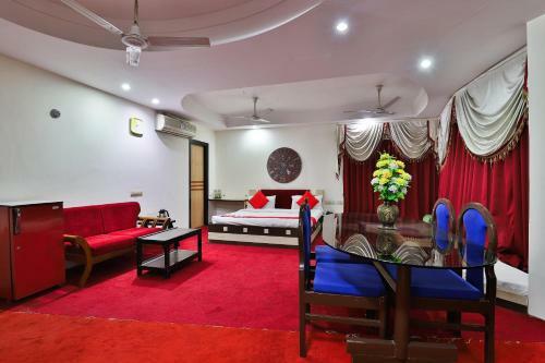 Townhouse 965 Hotel Gokul