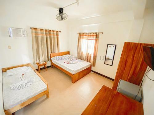 Hostal R House Boracay