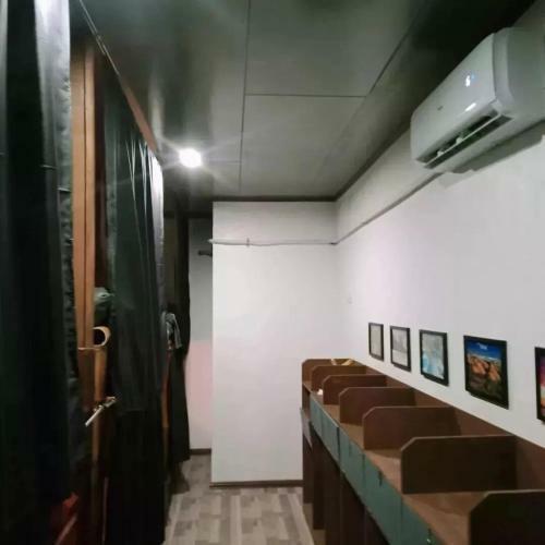 Ohlala Hostel