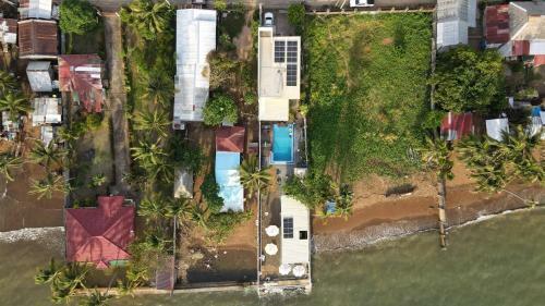 Rlj Beach House