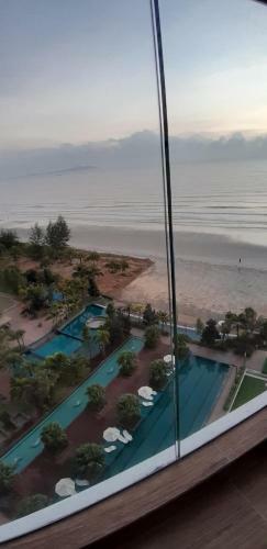 Apartamento Ombaktimurbay Seafront Residence