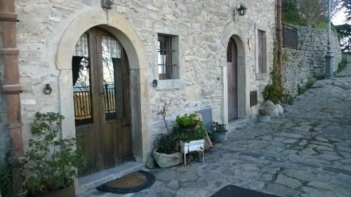 Hostal Residence Melodie