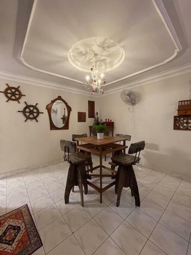 Baba & Charlie Home Stay