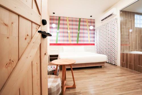 Amethyst Bay Theme Homestay II