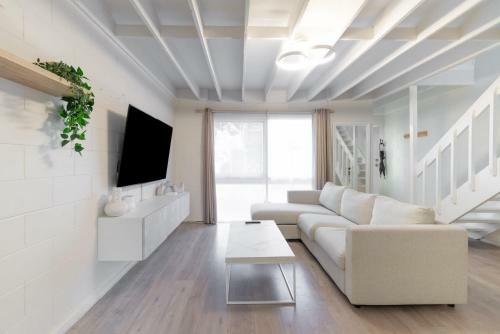 2br Seaside Retreat