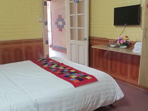 Hoang Long Hotel