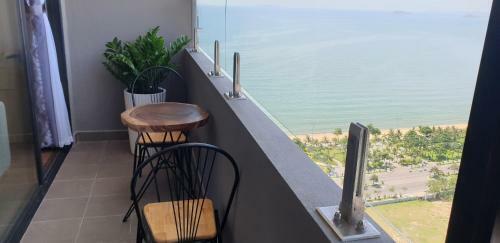Apartamento C�n 10 C?n Flc Sea Tower Studio Gi??ng ?�i 4 Ng??i