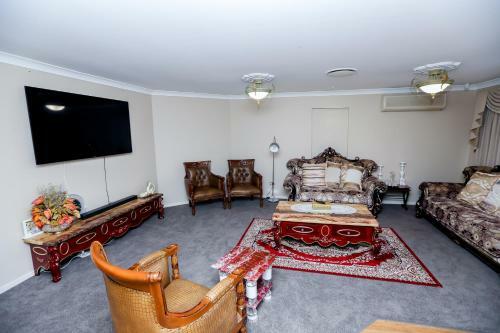 Genesis Home