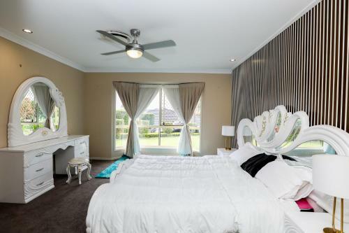 Genesis Home