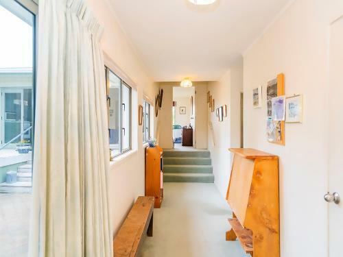 Oyster Haven - Cooks Beach Holiday Home