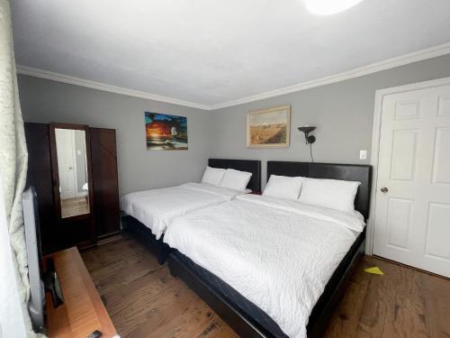 Niagara Fall Holiday Home - Close To The Fall, 3 Mins Drive