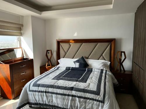 Apartamento Luxury Condo En Malec�n, Alberca Infinity & Jacuzzi