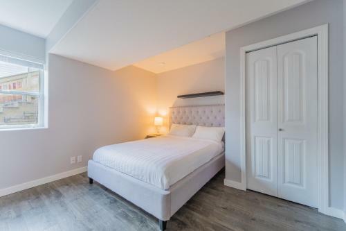 Apartamento Cheerful 4 Bedroom House In Peachland