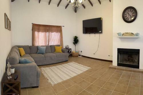 Beachview Condo! 5 Minute Drive To Puerto Nuevo