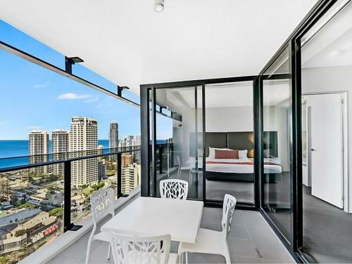 Apartamento Circle On Cavill - Coastal Letting