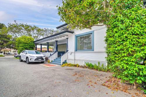 Cozy Carpinteria Apartment Walkable Location