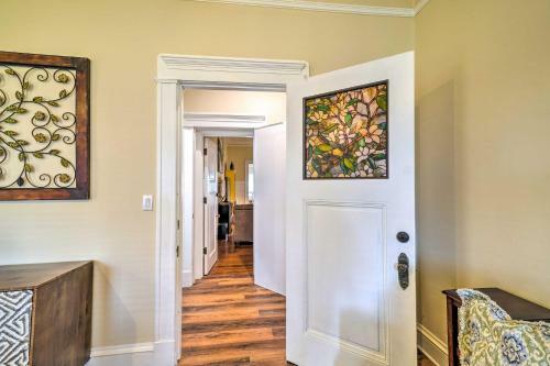 Cozy Carpinteria Apartment Walkable Location