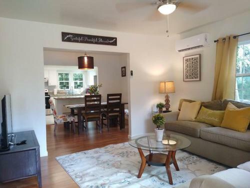 �la Casa Chica!