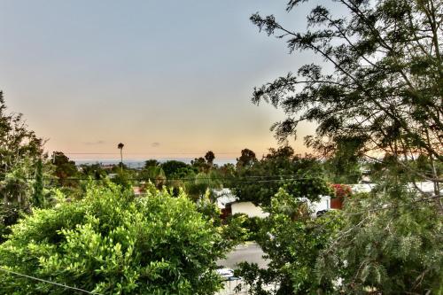 Casablanca And Casita