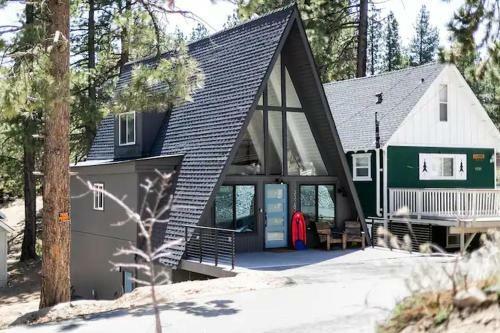 Snow Valley Hideaway