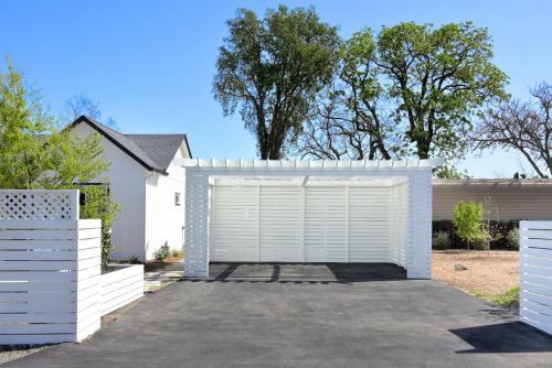 Vineyard Vue