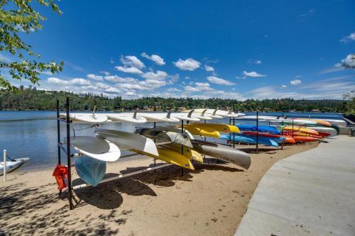 Holiday Hideaway