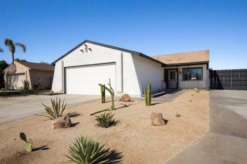 Sunnyside Pool Villa